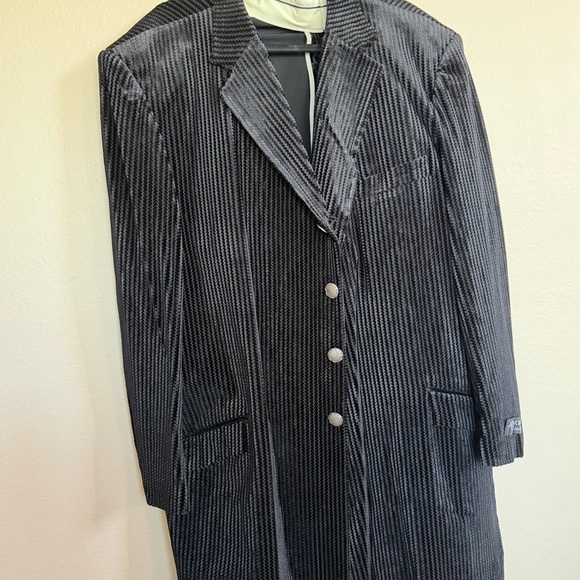 Men’s Black Velvet Pinstripe 2PC Long Coat  Suit - Picture 4 of 11